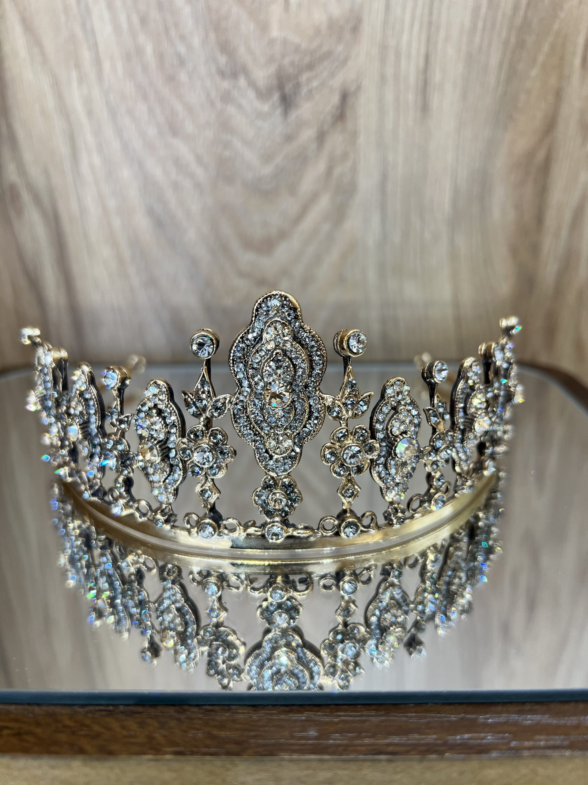 Diadème 3.0 Diadème Queen Charlotte – Image 1