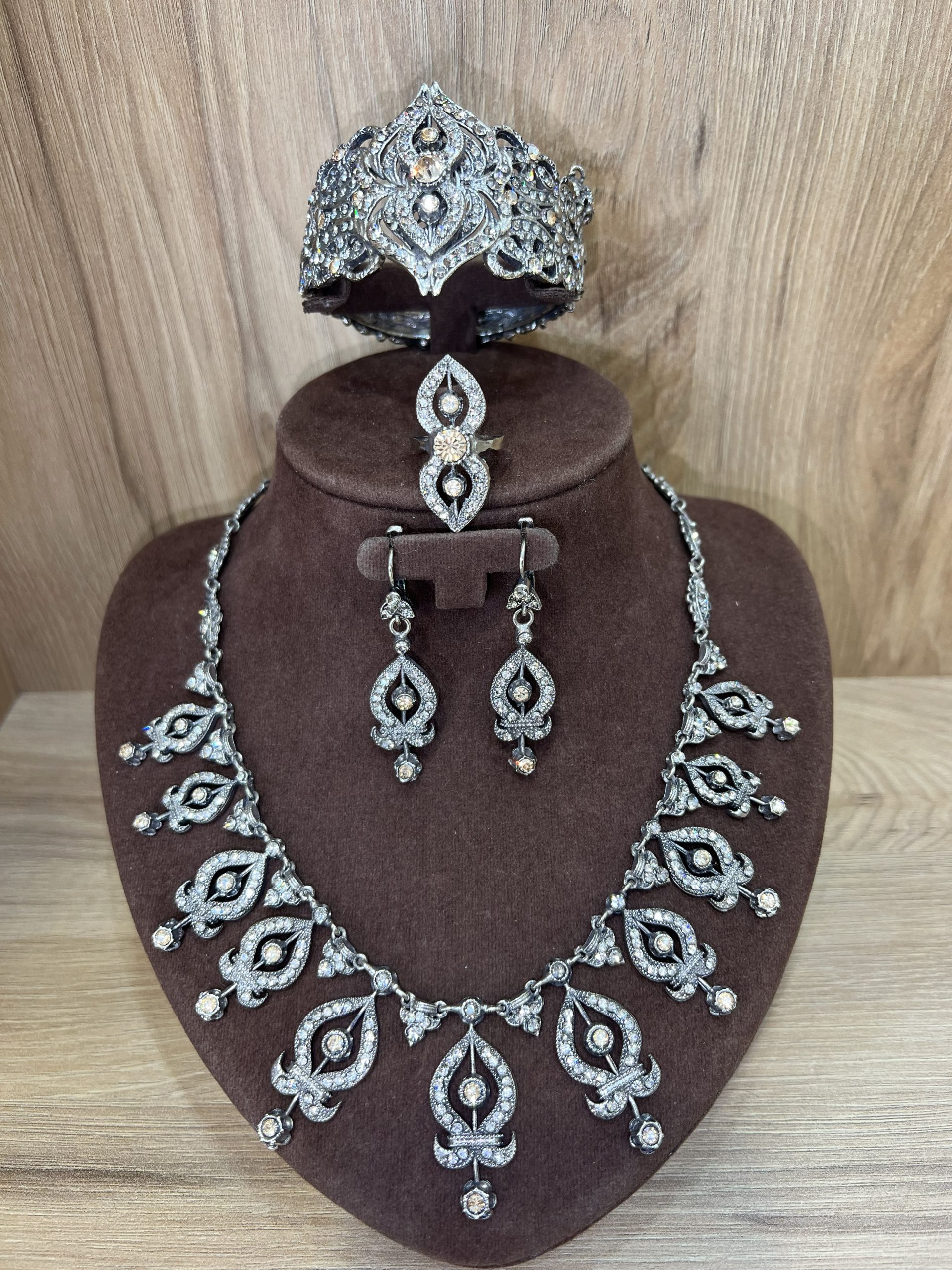 Parure a 1.2 Parure Bahdja Royale Argenté – Image 1