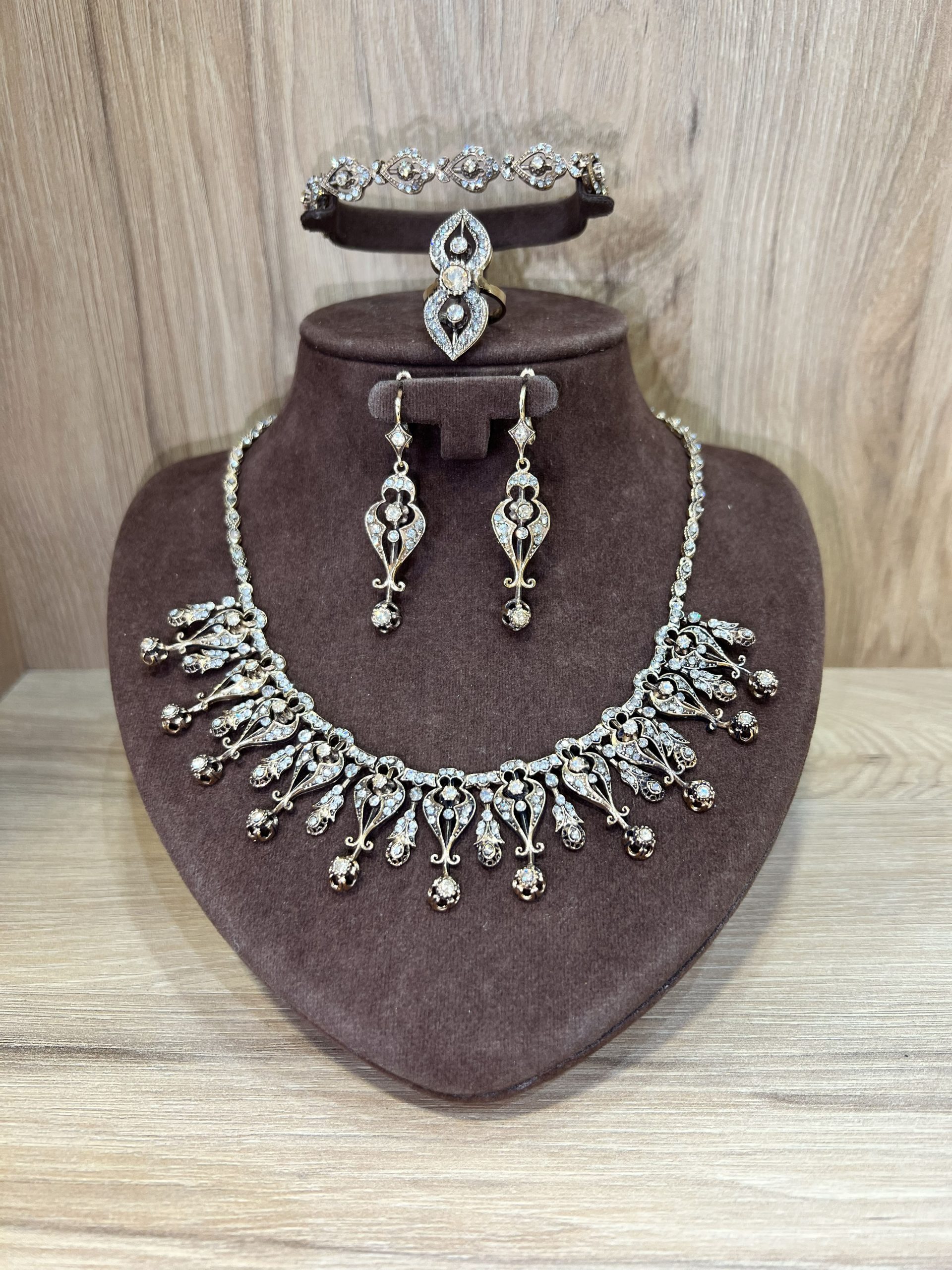 Parure d 2.2 Parure Safaa Glow Doré – Image 1